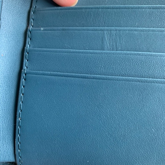 Burberry Men’s Wallet - Picture 5 of 9